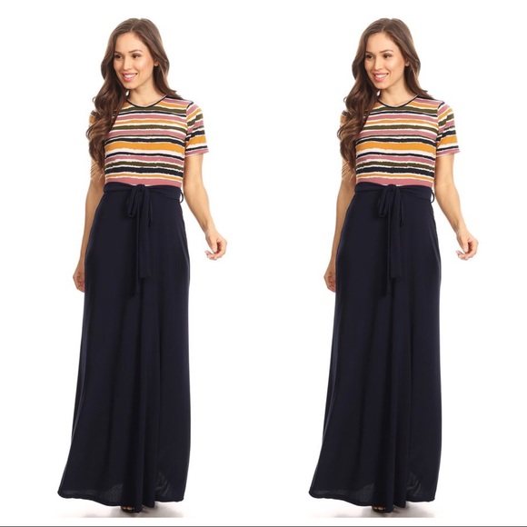 Dress - Picture 1 of 2